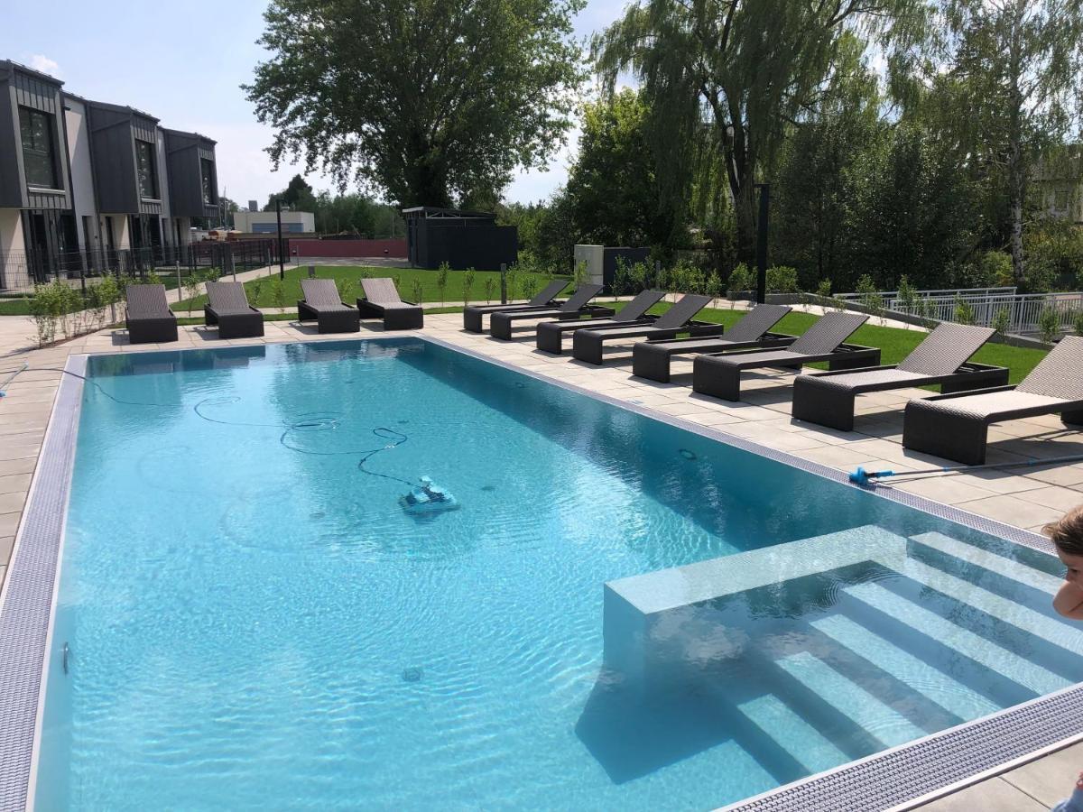 25H Spa-Residenz Best Sleep Privat Garden & Pools نيوسيدل آم سي المظهر الخارجي الصورة