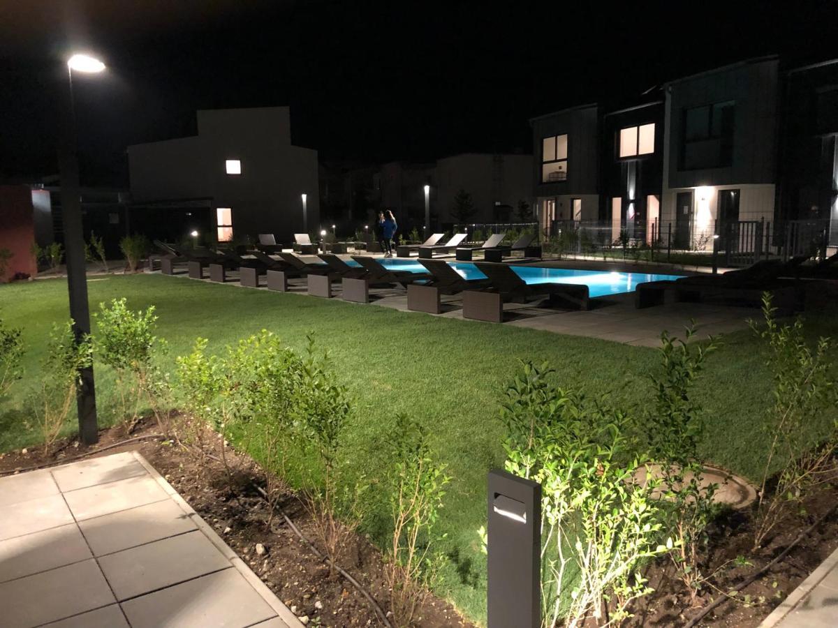 25H Spa-Residenz Best Sleep Privat Garden & Pools نيوسيدل آم سي المظهر الخارجي الصورة